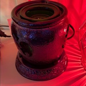 NIB Scentsy Villians warmer